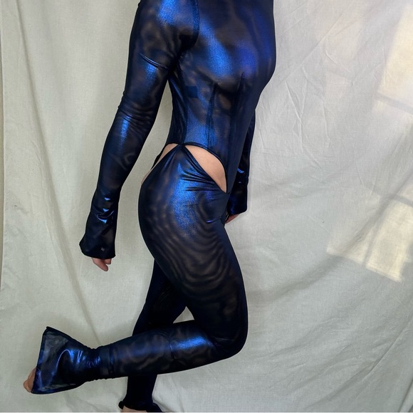 LaQuan Smith Shiny Blue Metallic Bodysuit size Small - Picture 1 of 8
